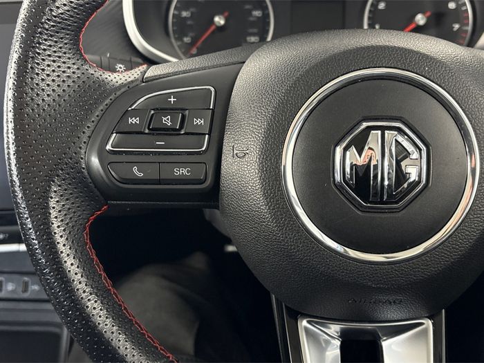 MG ZS 2023