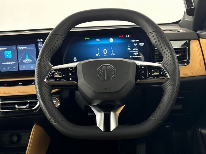 MG HS 2025
