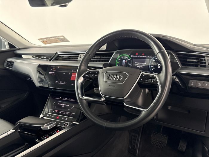 Audi E-Tron 2021