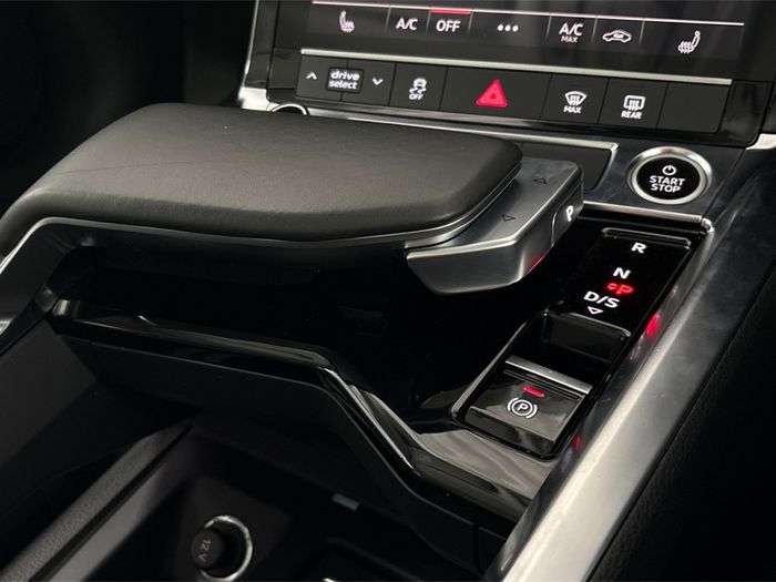 Audi E-Tron 2021