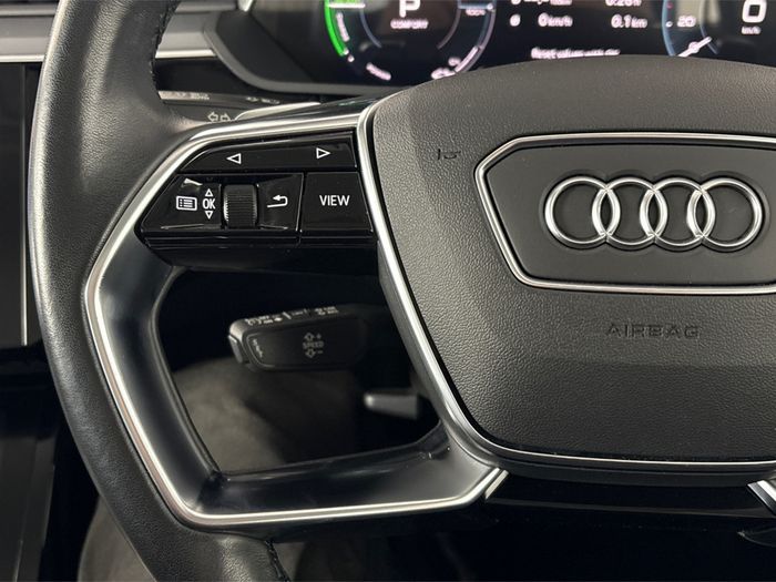 Audi E-Tron 2021