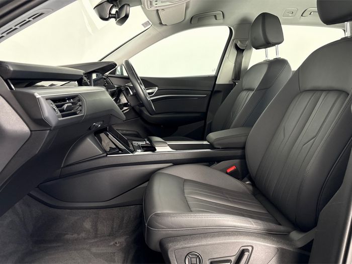 Audi E-Tron 2021
