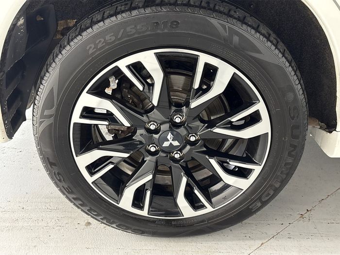Mitsubishi Outlander 2018
