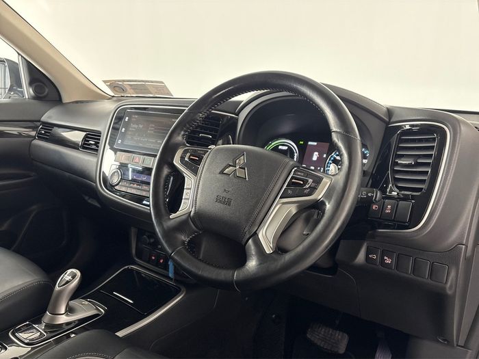 Mitsubishi Outlander 2018