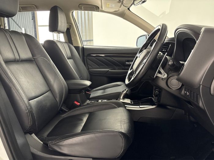 Mitsubishi Outlander 2018