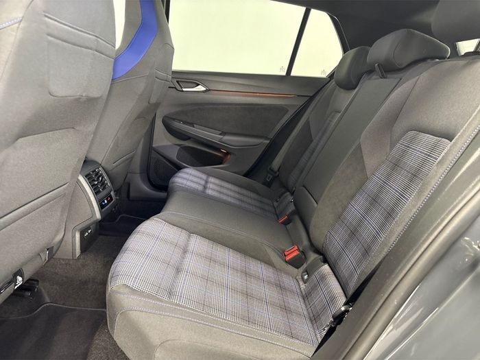 Volkswagen Golf 2023
