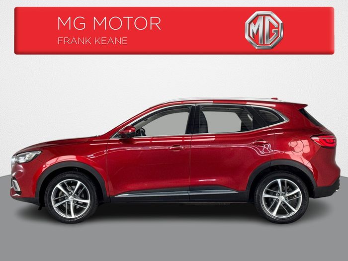 MG HS 2022
