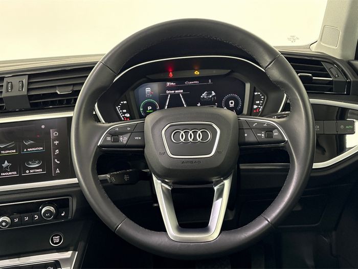 Audi Q3 2023