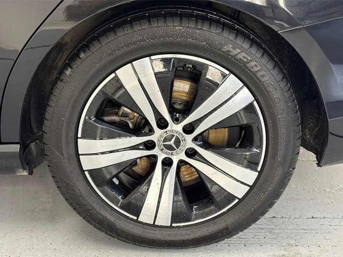 Mercedes-Benz C-Class 2022
