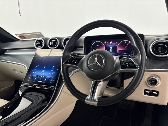 Mercedes-Benz C-Class 2022