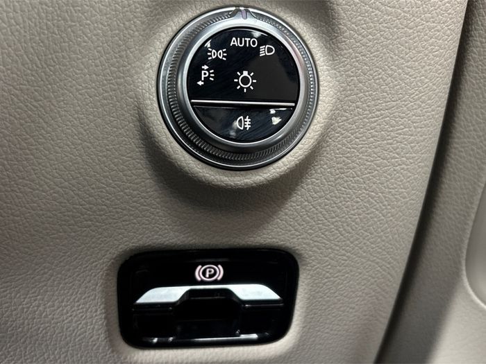 Mercedes-Benz C-Class 2022