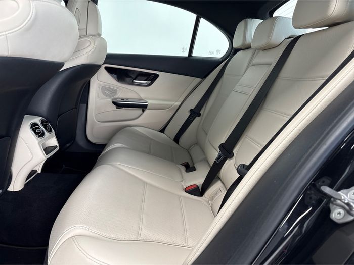 Mercedes-Benz C-Class 2022