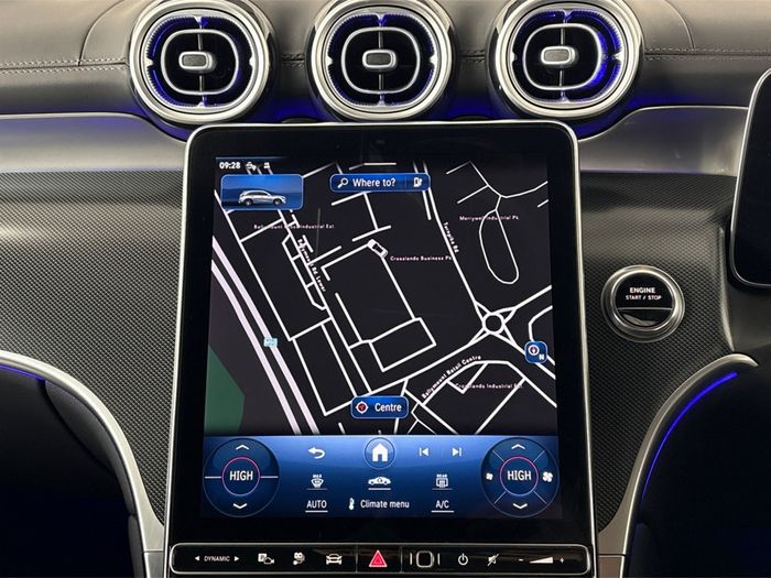 Mercedes-Benz GLC-Class 2023