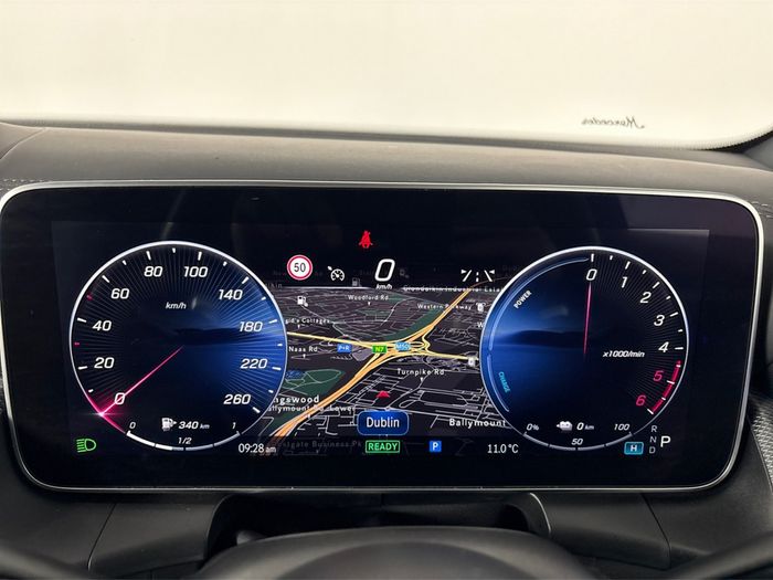 Mercedes-Benz GLC-Class 2023