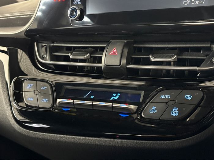Toyota C-HR 2023