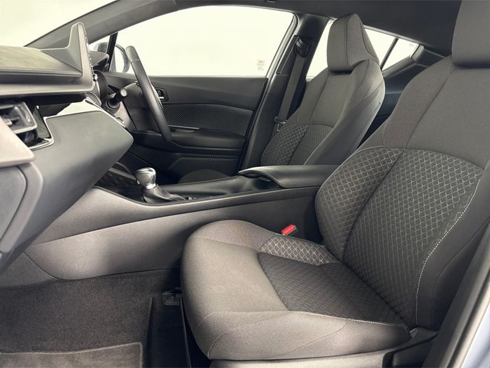 Toyota C-HR 2023