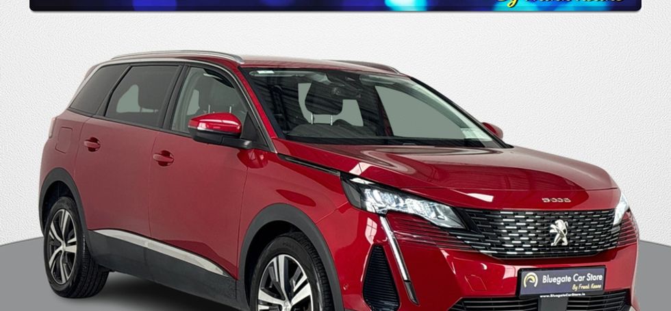 Peugeot 5008 2021