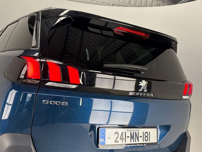 Peugeot 5008 2024