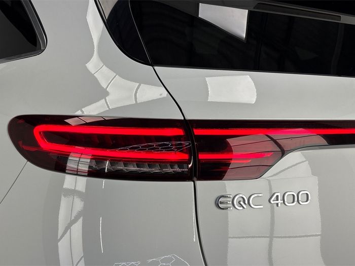 Mercedes-Benz EQC 2023