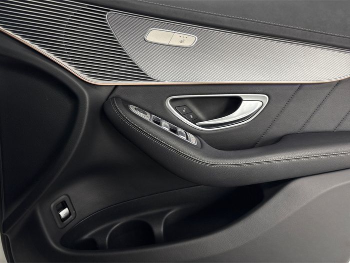 Mercedes-Benz EQC 2023