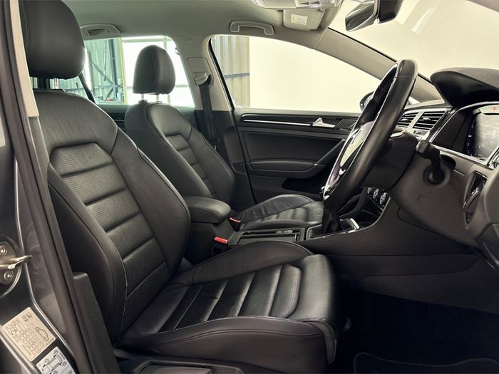 Volkswagen Golf 2020