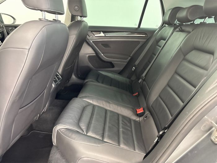 Volkswagen Golf 2020