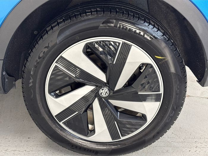 MG ZS 2023