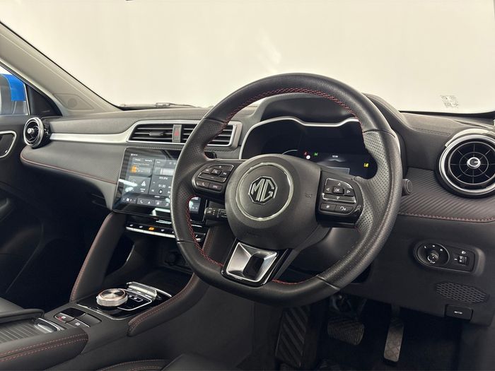 MG ZS 2023