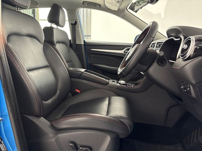MG ZS 2023