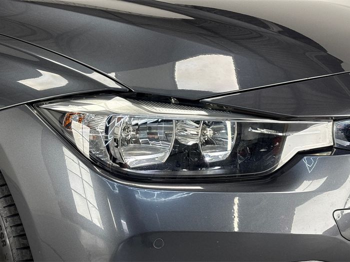 BMW 3 Series 2017