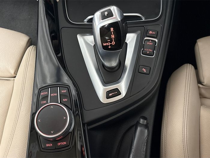 BMW 3 Series 2017