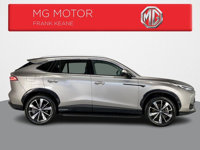 MG HS 2025