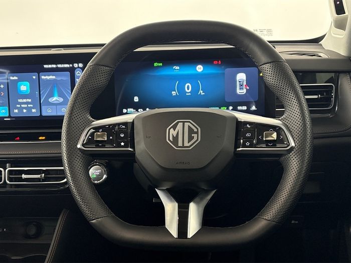 MG HS 2025