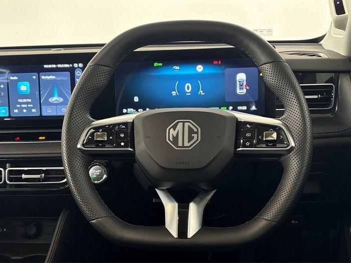 MG HS 2025