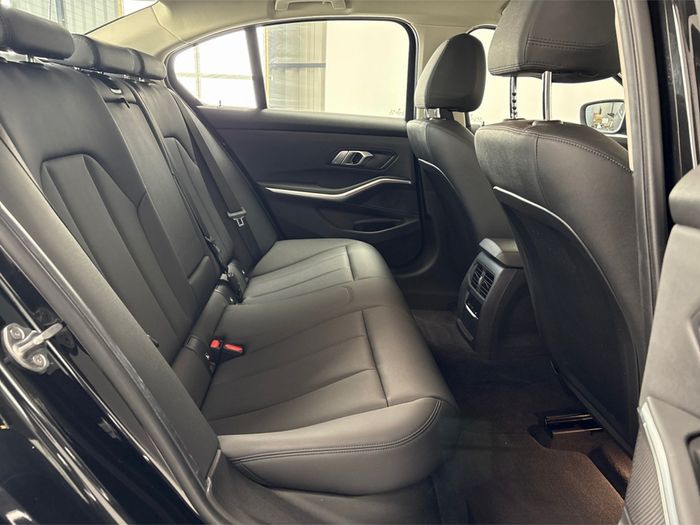 BMW 3 Series 2019