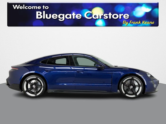 Porsche Taycan 2023