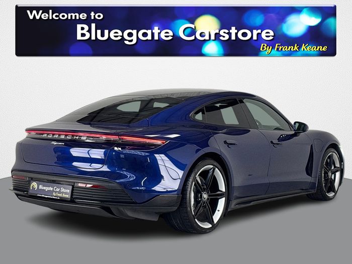 Porsche Taycan 2023