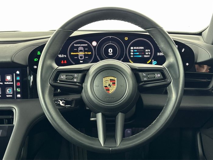 Porsche Taycan 2023