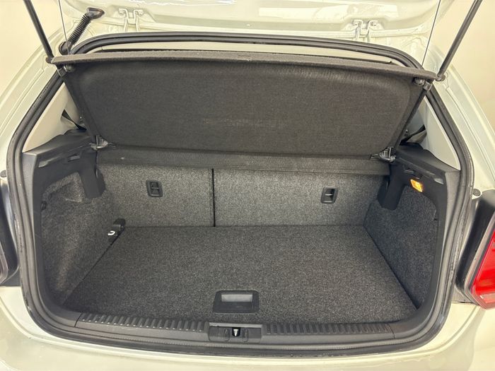 Volkswagen Polo 2016