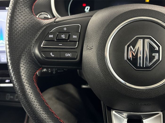 MG ZS 2023