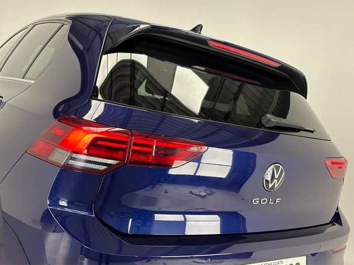 Volkswagen Golf 2021