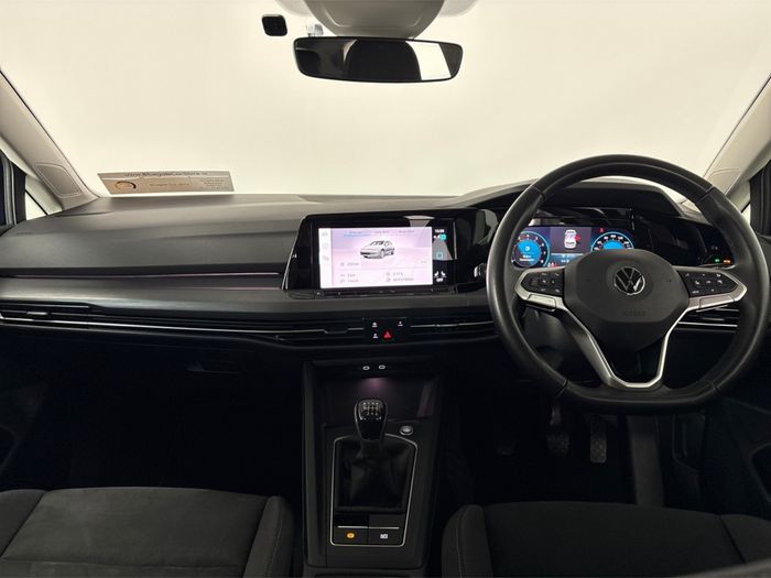 Volkswagen Golf 2021