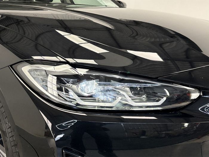 BMW i4 2024