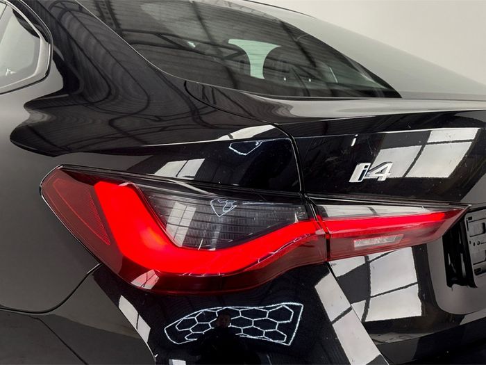 BMW i4 2024