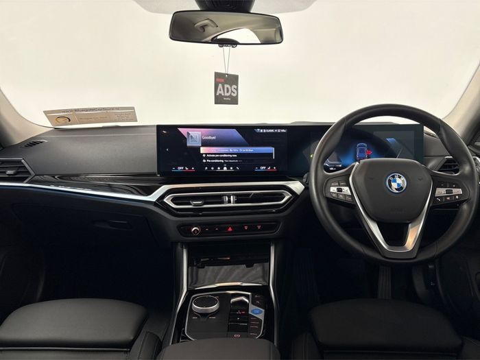 BMW i4 2024