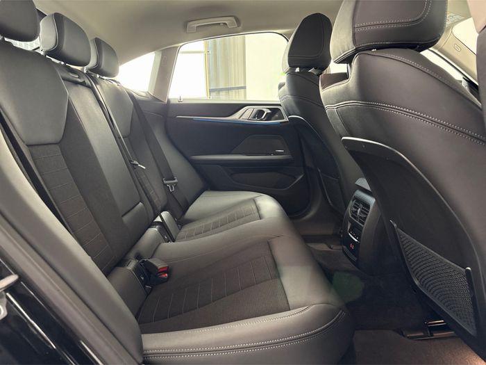 BMW i4 2024