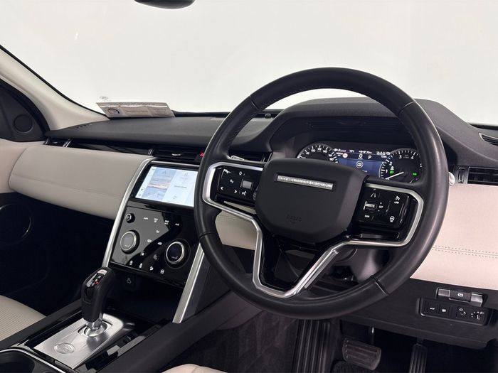 Land Rover Discovery Sport 2022