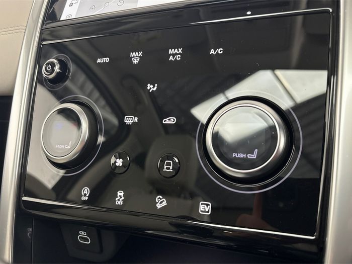 Land Rover Discovery Sport 2022