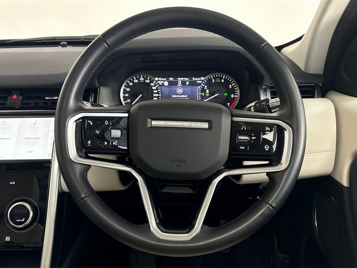 Land Rover Discovery Sport 2022
