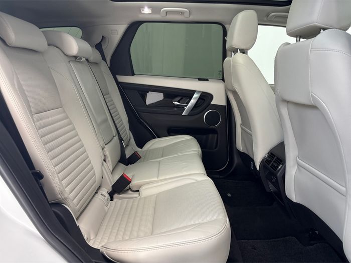 Land Rover Discovery Sport 2022